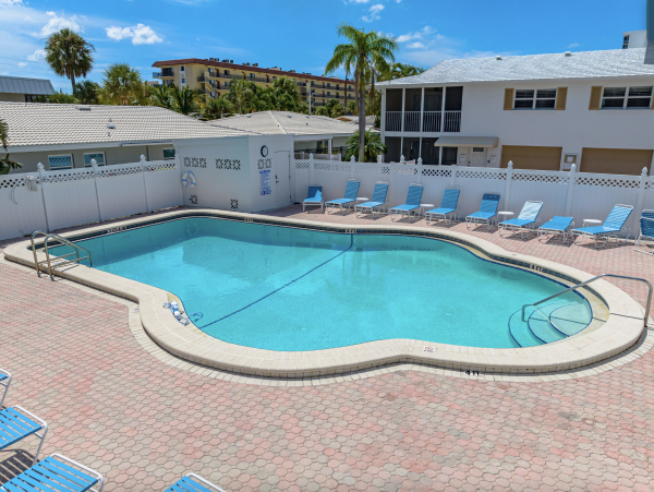 Siesta Key Vacation Rental: Gulf-Access 2-Bed, 2-Bath Haven